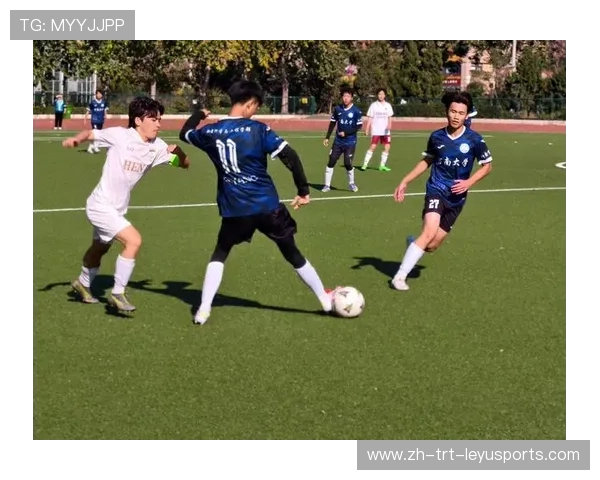 足球运动员的状态调节与战术演练